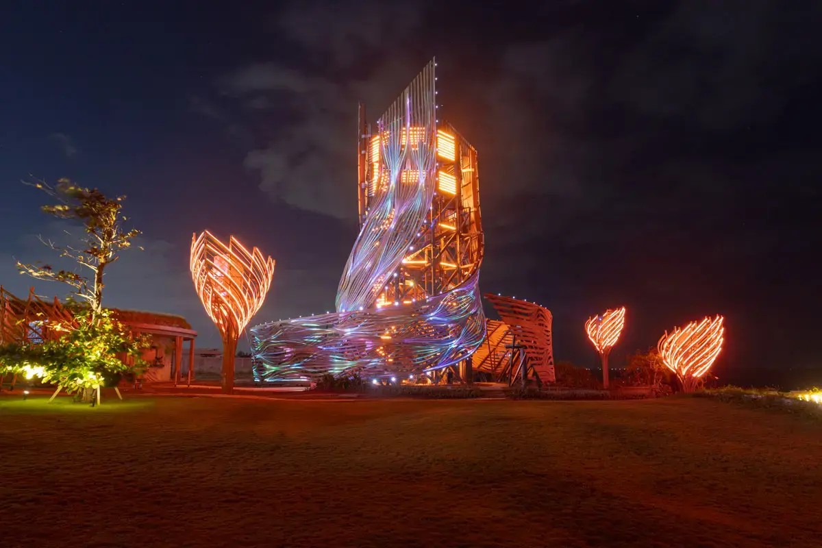 The Trihita Karana Tower at Nuanu Creative City in Tabanan, Bali, designed by Arthur Mamou-Mani.